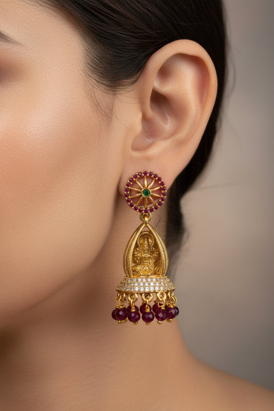 Gold earrings 