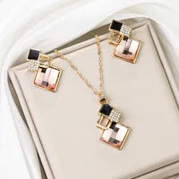 1 Set Simple Style Classic Style Geometric Alloy Diamond Women's Jewelry Set