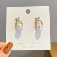 Cross pearl large pear Earrings